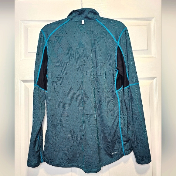 Nike lightweight pullover Size L - Picture 2 of 3